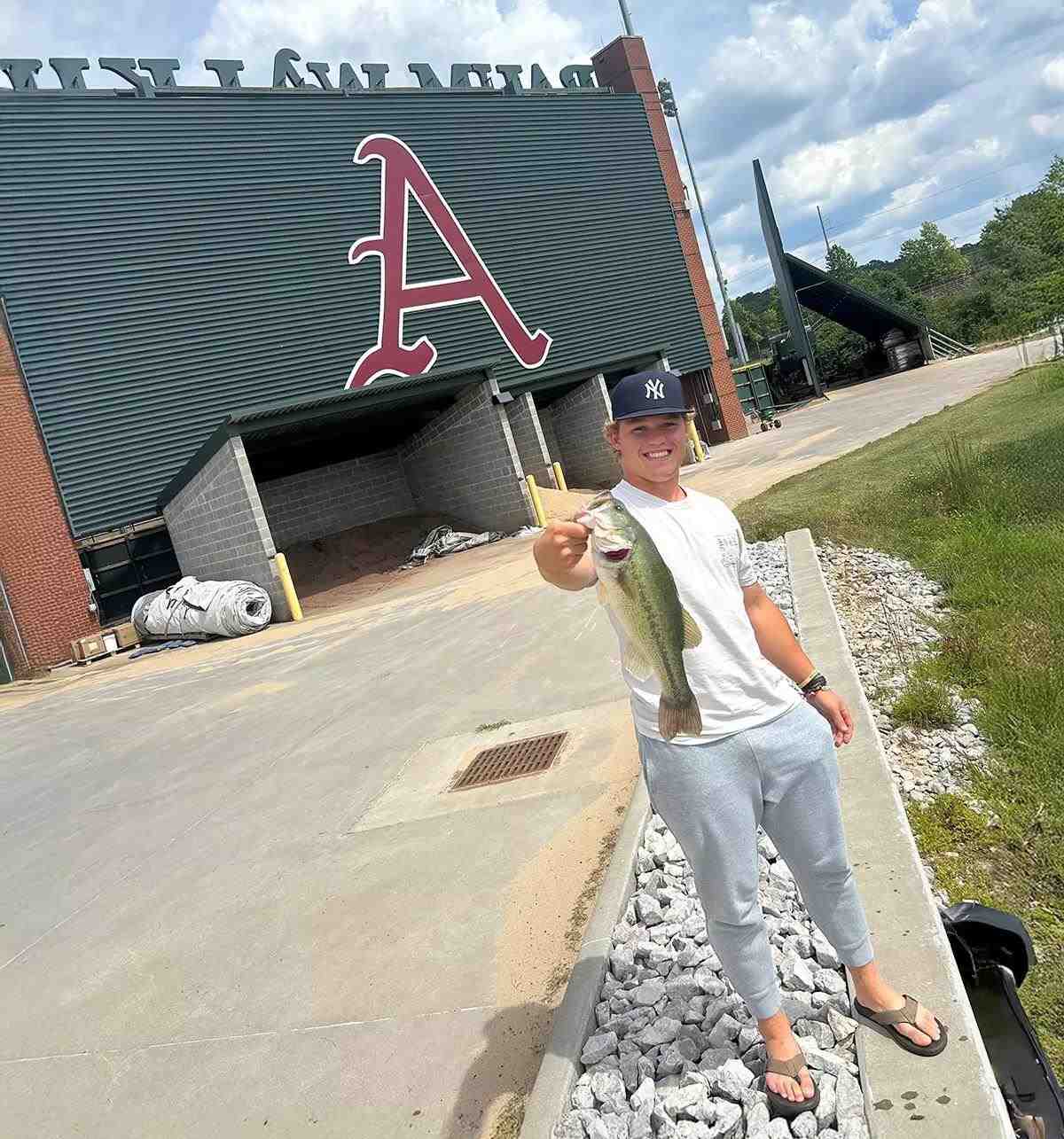 Pond of Dreams: Kozeal Scores NIL Deal with Arkansas Fly Shop